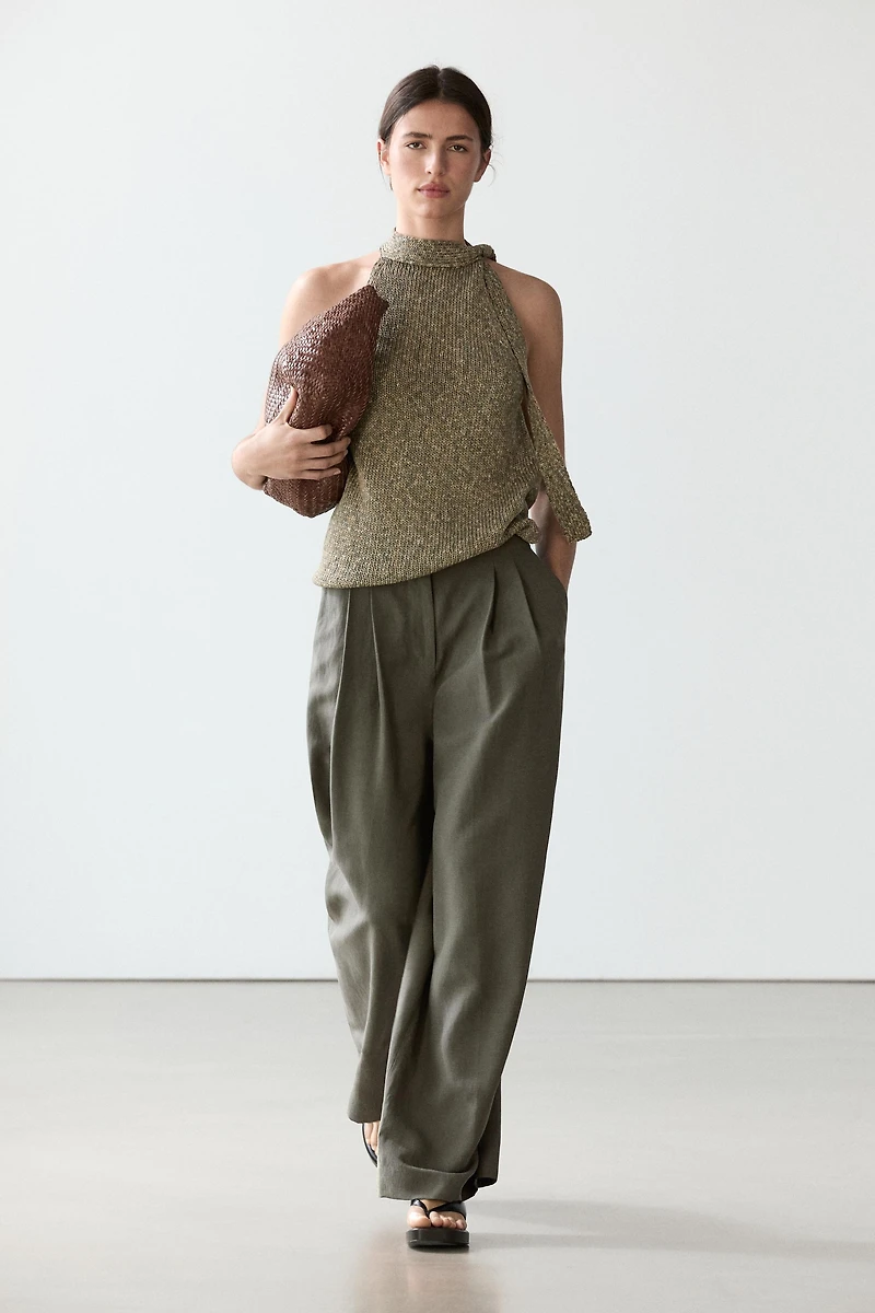 100% cotton halter top with tie detail