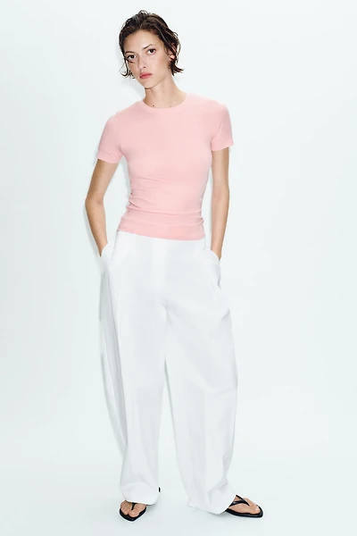 MINIMAL SHORT SLEEVE T-SHIRT