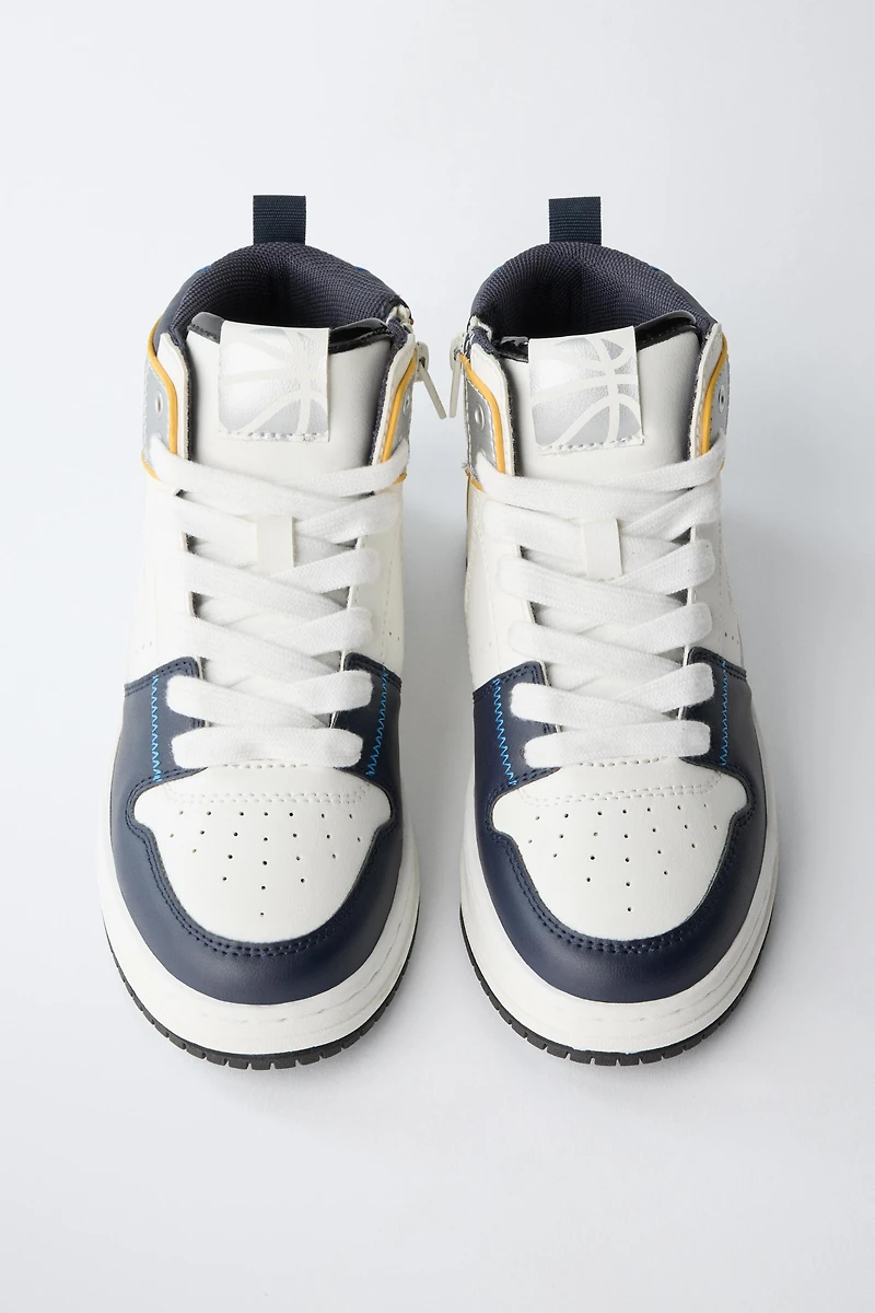 HIGH TOP SNEAKERS WITH PIECES