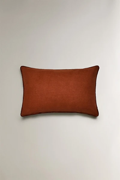 THROW PILLOW COVER WITH OVERLOCK