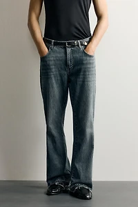 FLARE FIT JEANS