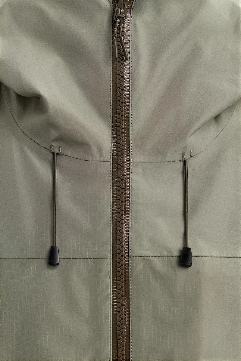 TECHNICAL WATERPROOF SHELL JACKET