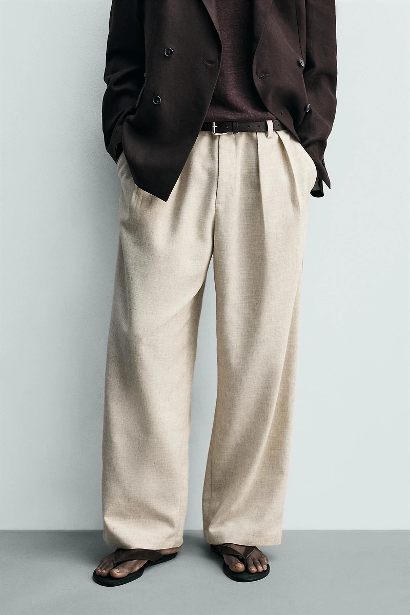 PANTALON COUPE DÉCONTRACTÉE À PLIS