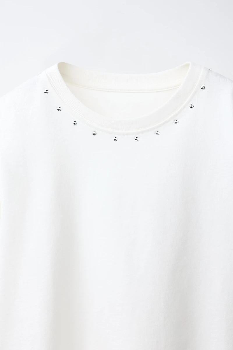 FRINGE AND STUDS T-SHIRT