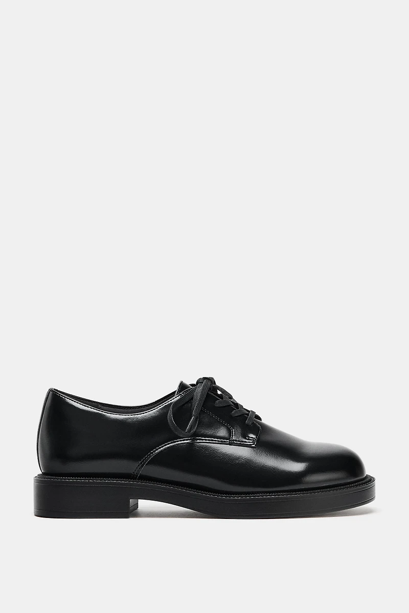 LACE-UP DERBY SHOES