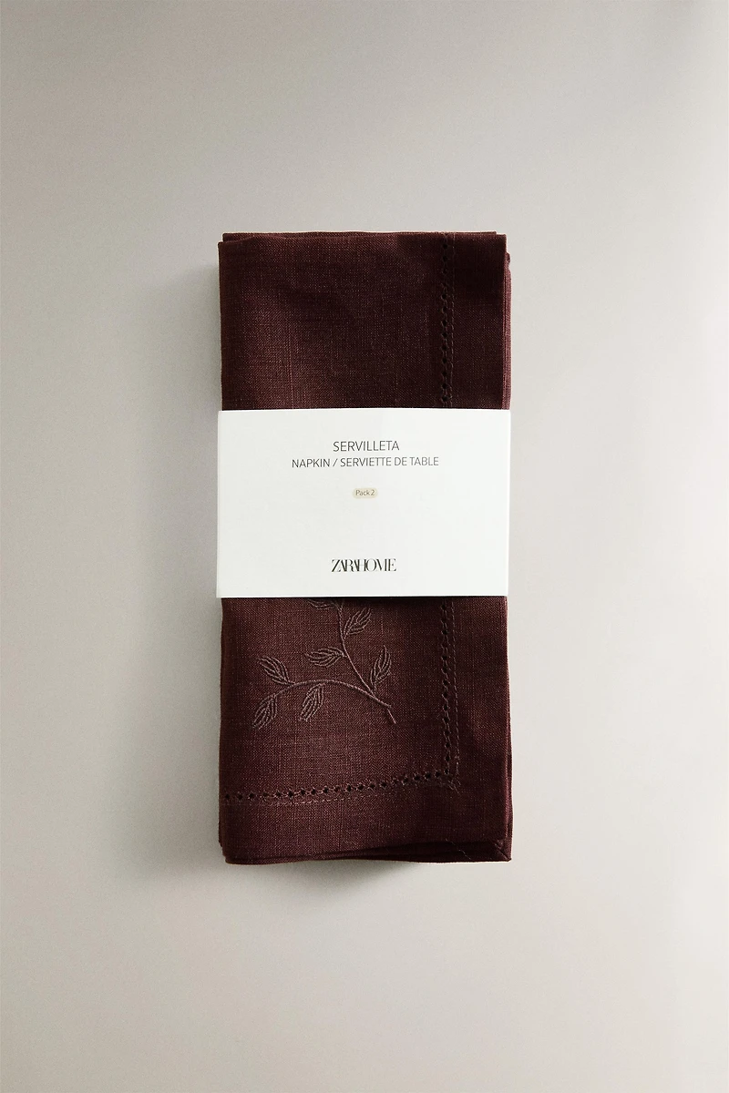 LINEN NAPKIN WITH FLORAL EMBROIDERY (SET OF 2)