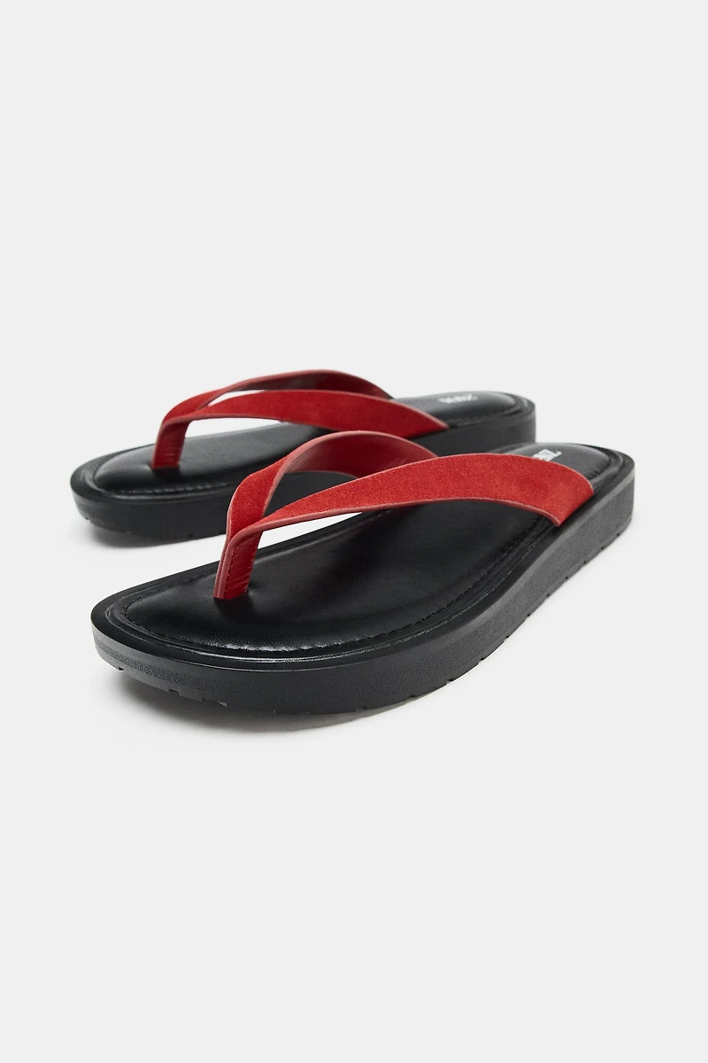 CONTRAST LEATHER SANDALS