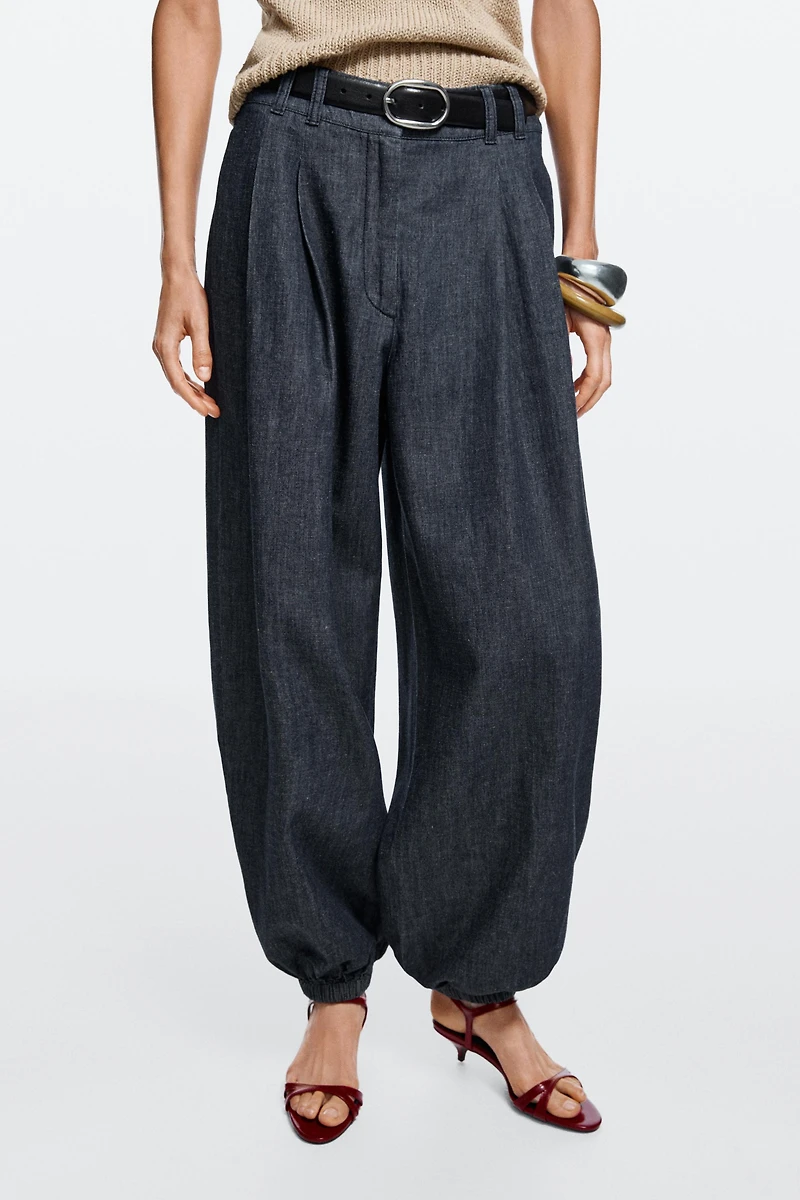 Balloon fit denim