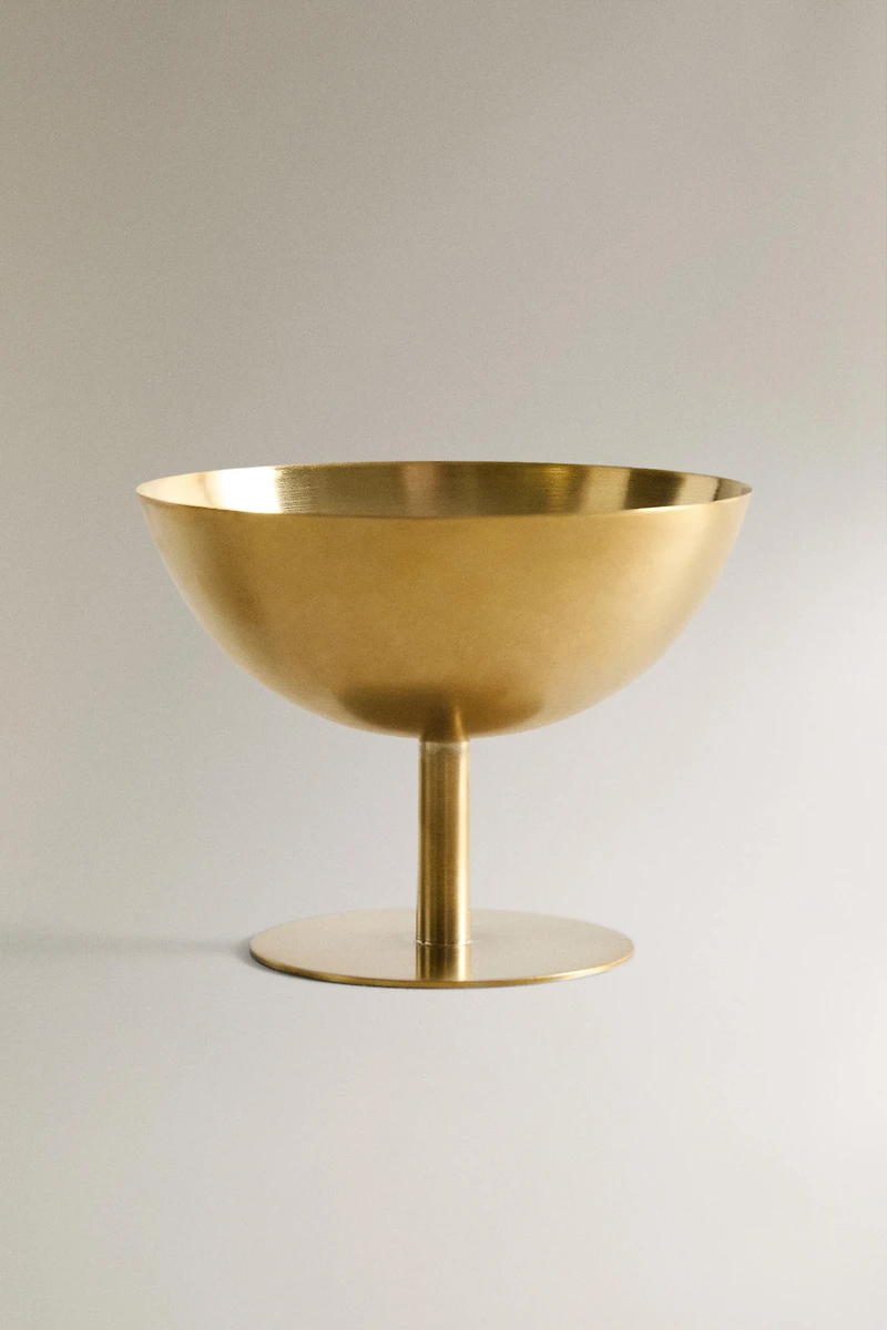 LOW GOLD METAL CUP