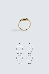 SIGNET RING