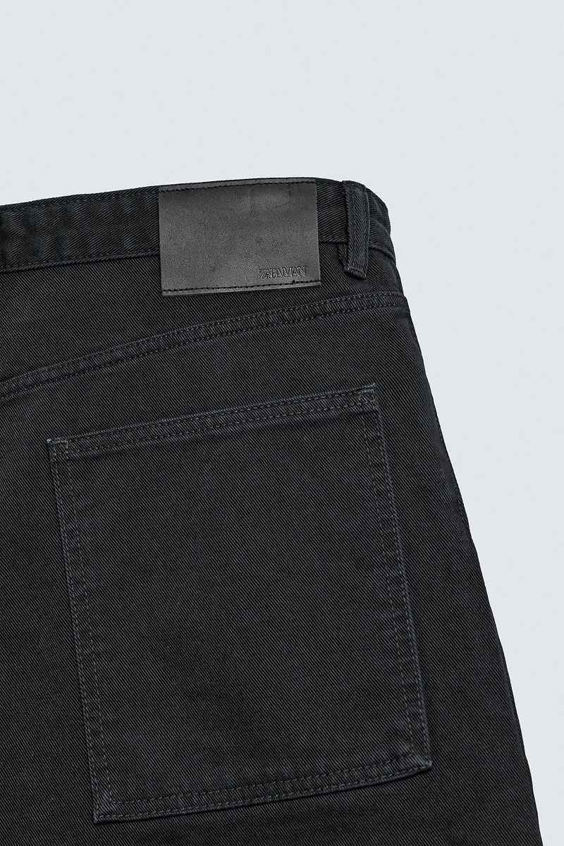 WIDE FIT JEANS