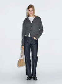 Cardigan à capuche 100 % laine