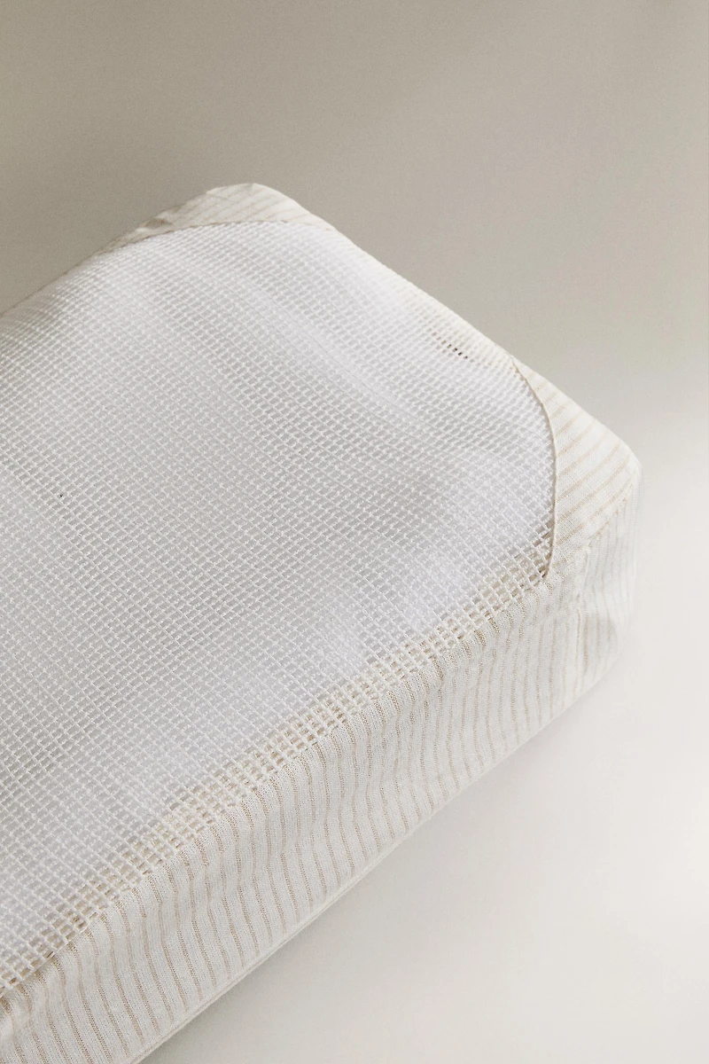 SET OF STRIPED TRAVEL ORGANIZERS (SET OF 3)