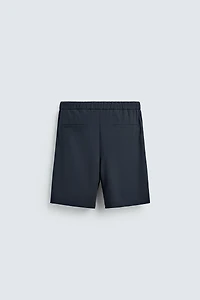 SHORT TECHNIQUE RELAXED FIT