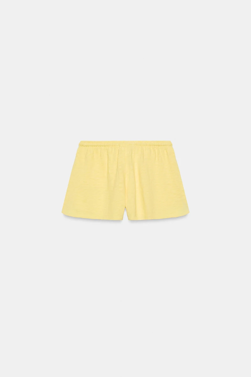 SHORT FLAMMÉ À CORDONS