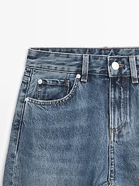 Mid-rise straight-leg jeans