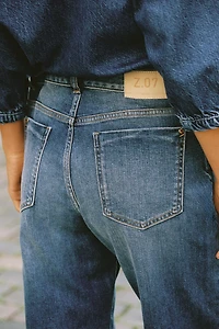 Z.07 RELAXED FIT HI-RISE CUFFED JEANS