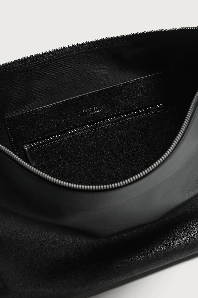 LEATHER SHOULDER BAG