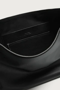 LEATHER SHOULDER BAG