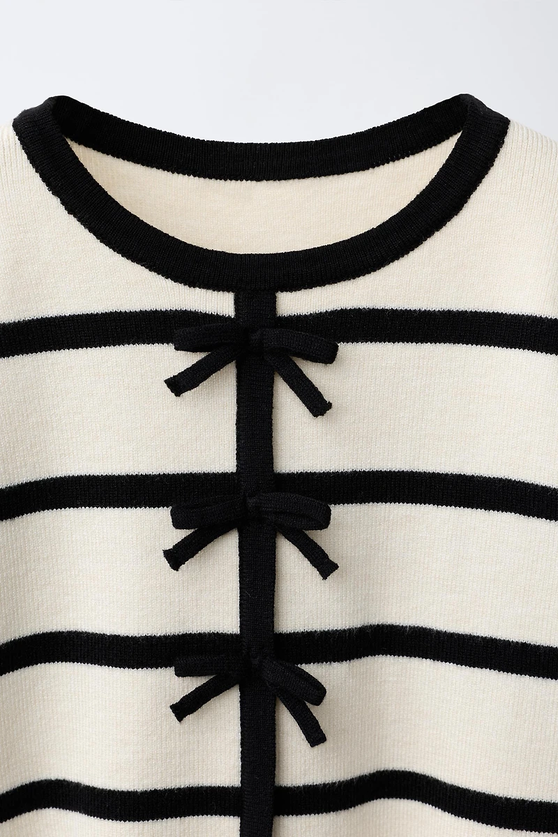 STRIPED AND BOW KNIT JUMPER