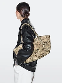 100% raffia mid-sized tote bag