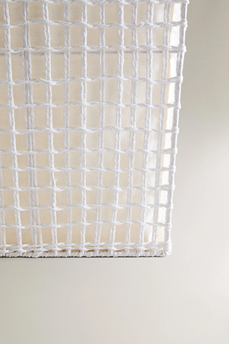 LAUNDRY HAMPER WITH FABRIC LINING