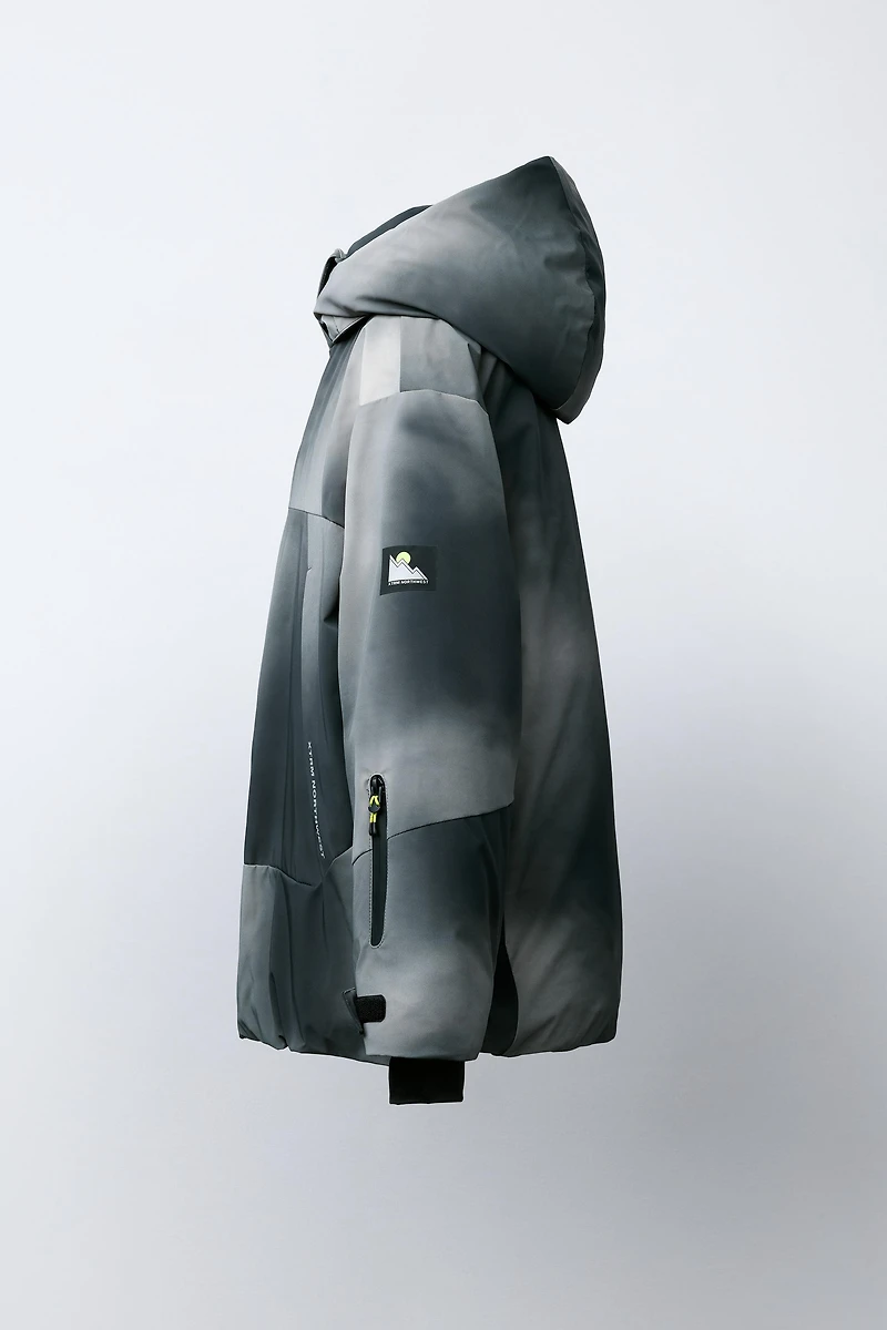 RECCO® SYSTEM SKI COLLECTION TIE DYE WATER RESISTANT AND WINDPROOF DETACHABLE HOODIE JACKET