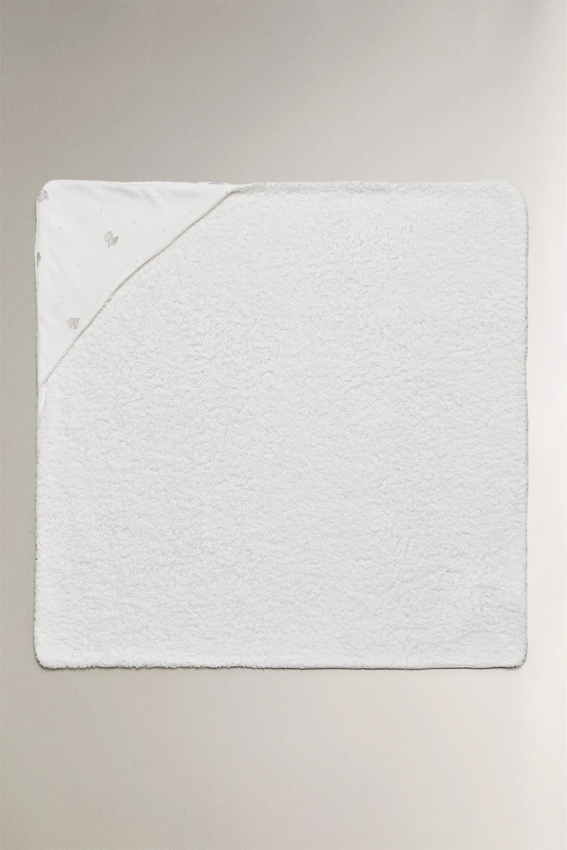 SERVIETTE DE BAIN CAPUCHE BÉBÉ ÉLÉPHANTS