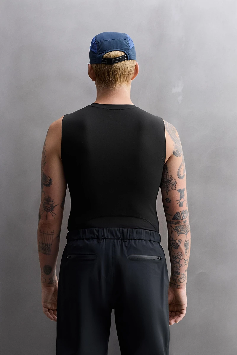 COMPRESSION TANK TOP
