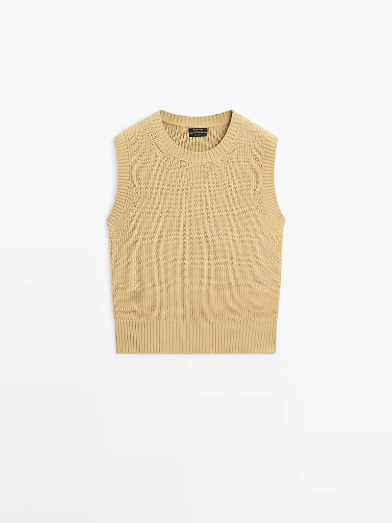 Cotton knit crew neck vest