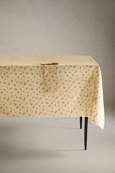 WILDFLOWER TABLECLOTH WITH LACE TRIM