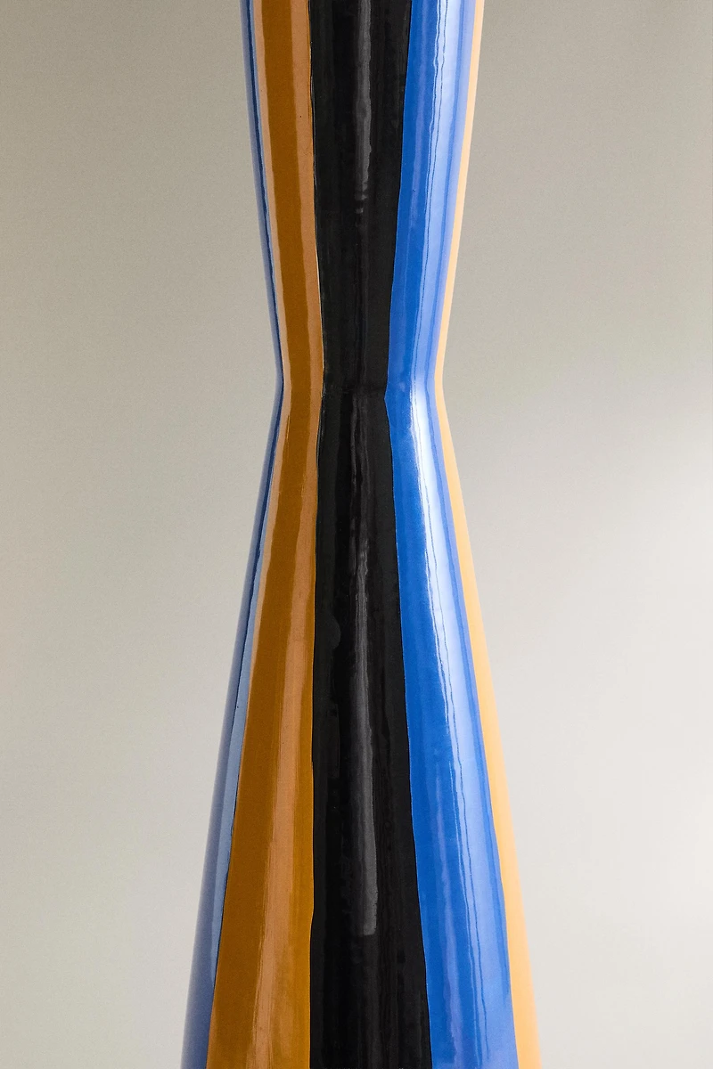 TABLE LAMP WITH STRIPED BASE X COLLAGERIE
