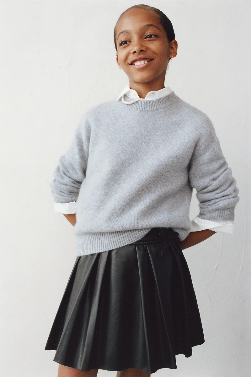 FAUX LEATHER BOX PLEAT SKIRT WITH TIES