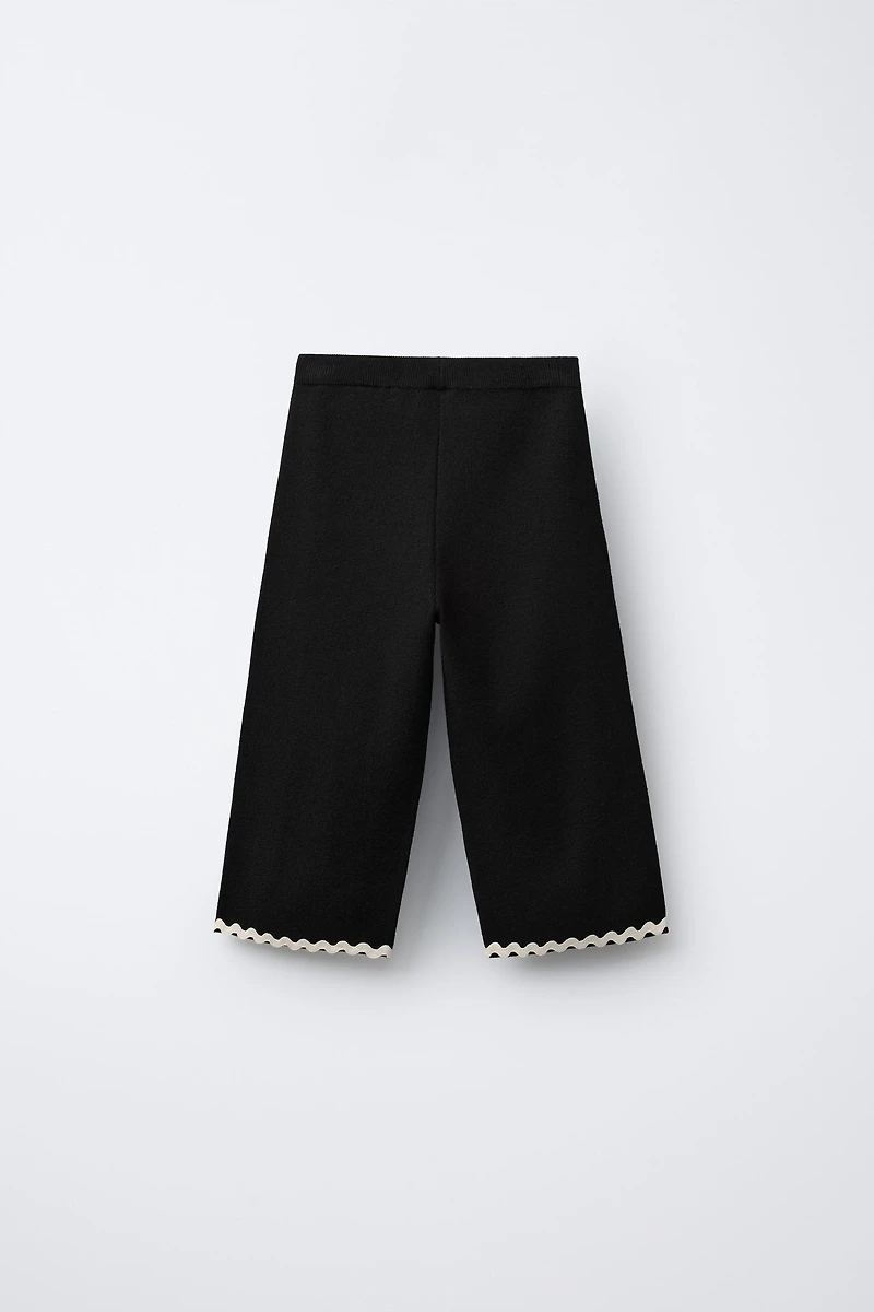 CONTRAST RICKRACK PANTS