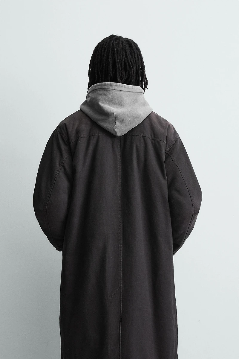 MANTEAU EN DENIM DÉLAVÉ