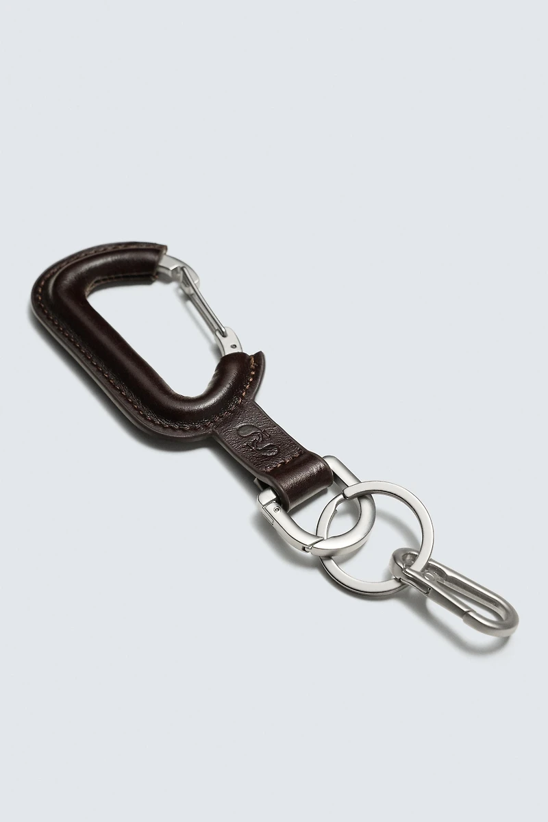 LEATHER KEYCHAIN