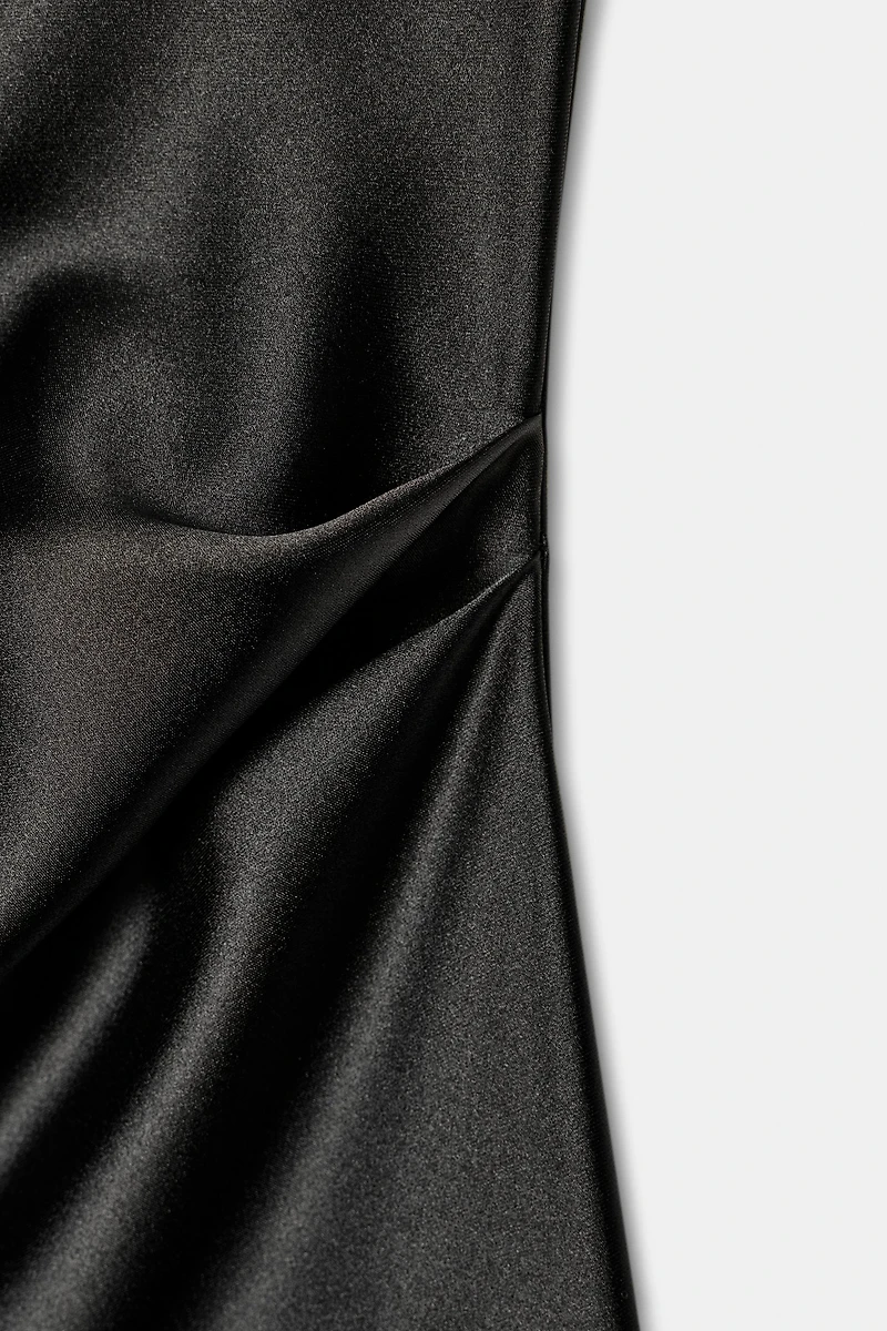 LONG SATIN EFFECT TOP WITH FRINGING