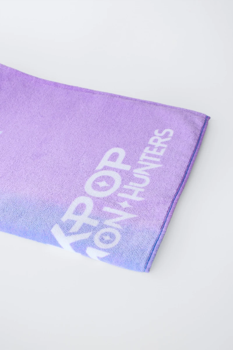 KPOP DEMON HUNTERS™ NETFLIX © TOWEL