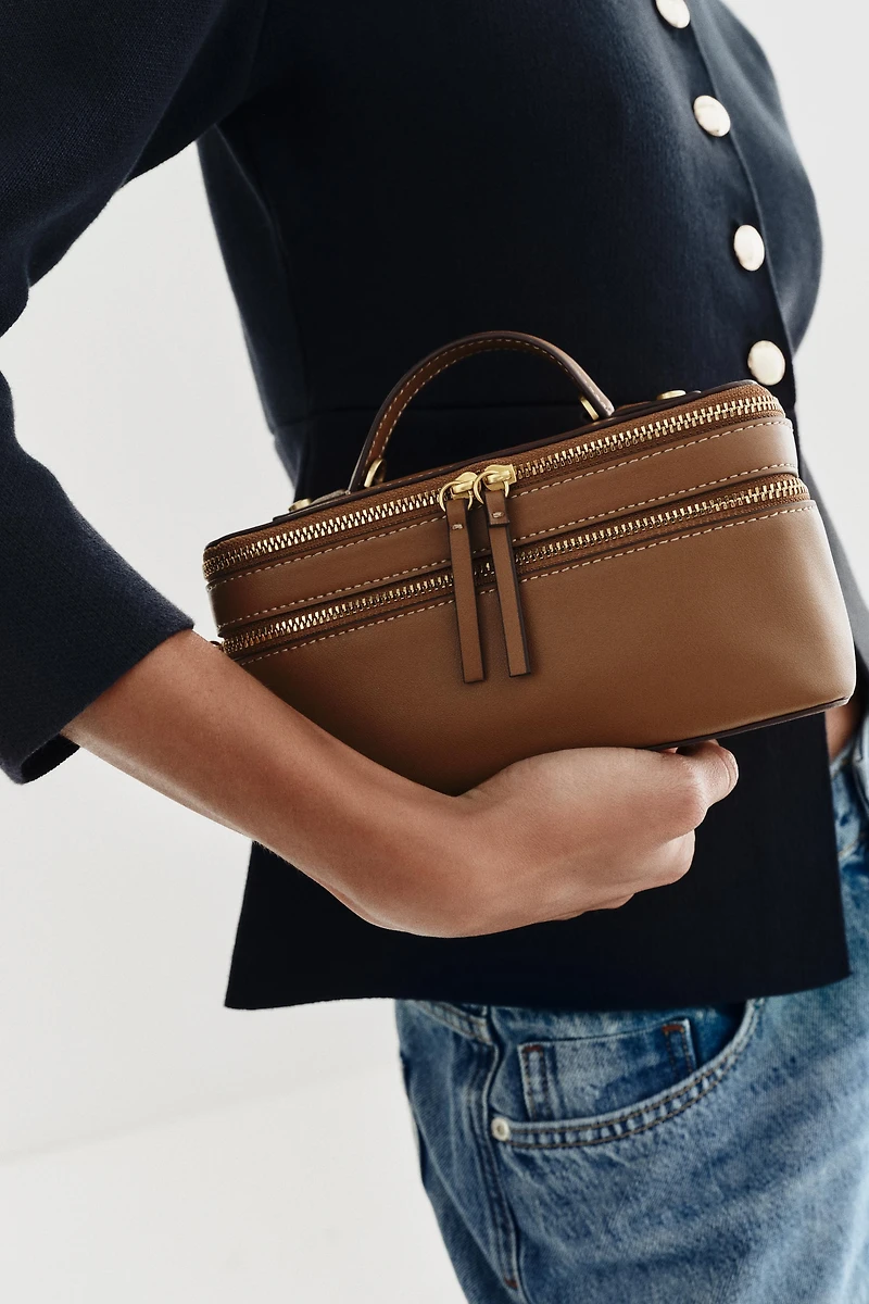 SAC VANITY