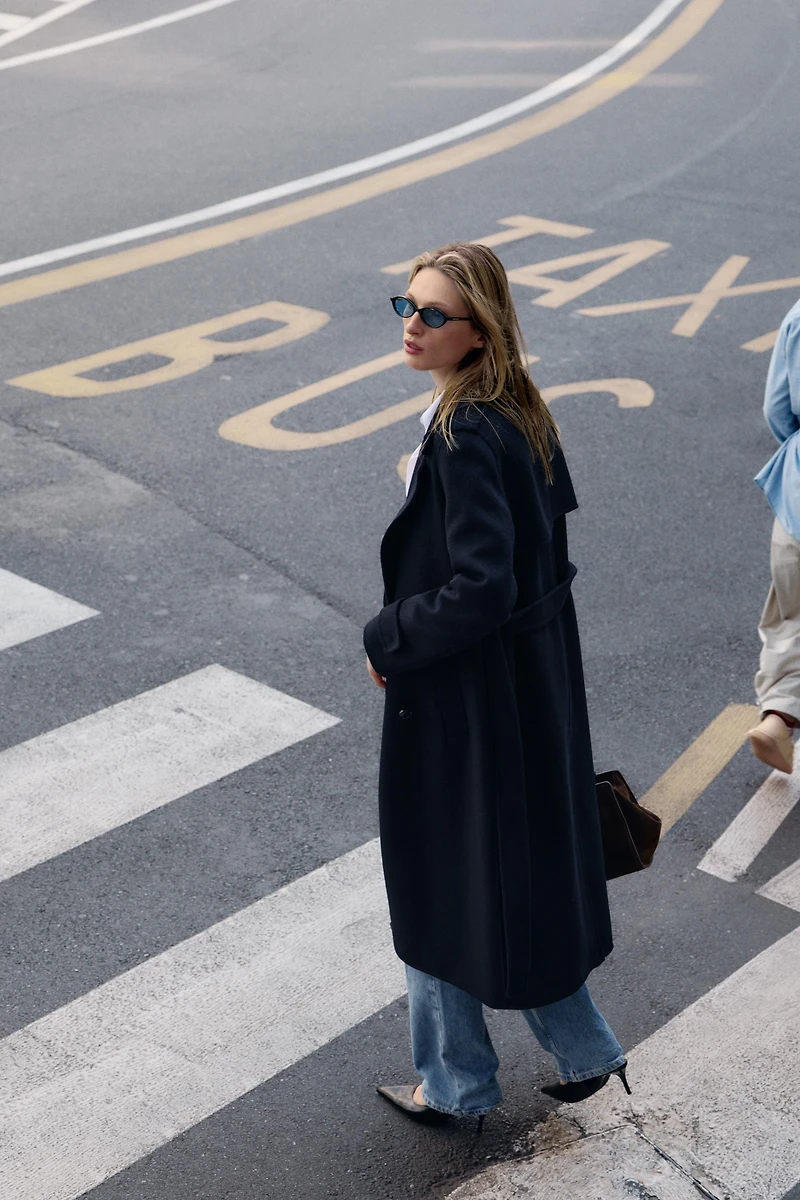 BELTED WOOL COAT