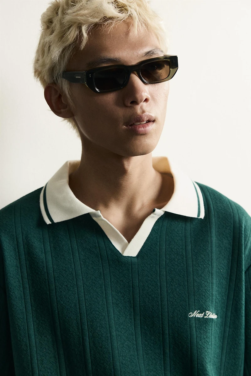 RELAXED FIT TEXTURED EMBROIDERED POLO