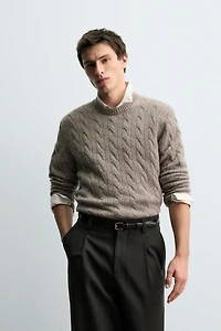 100% WOOL CABLE SWEATER