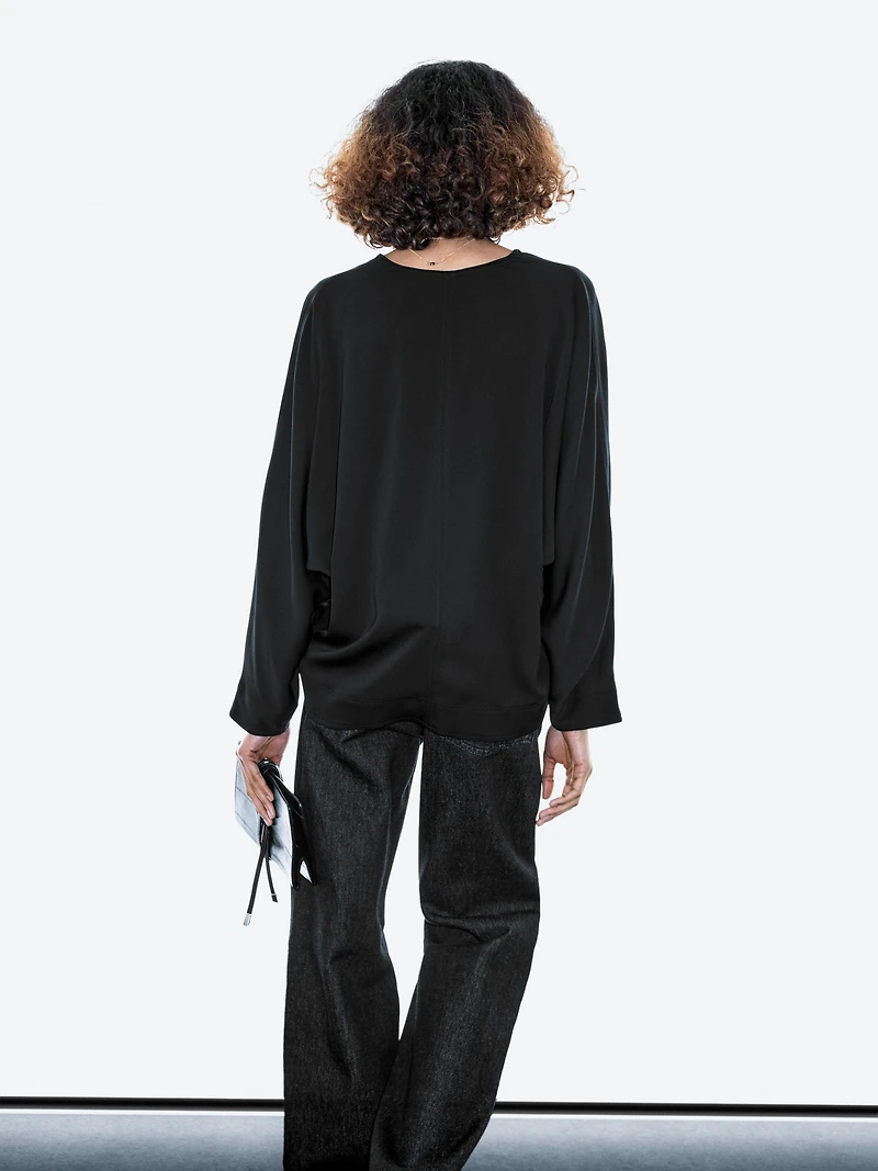 Flowing blouse with V-neckline