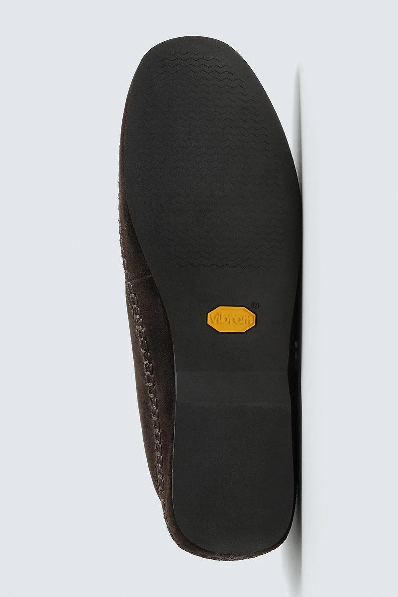 CHAUSSURES EN CUIR À SEMELLE VIBRAM® AARON LEVINE X ZARA