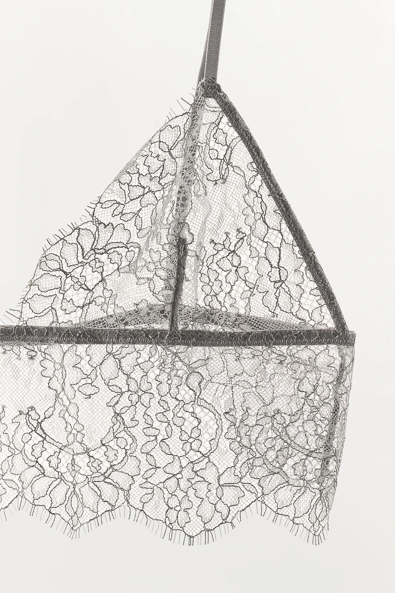 SOUTIEN-GORGE TRIANGLE EN DENTELLE