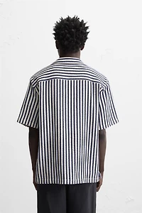 GEOMETRIC JACQUARD SHIRT