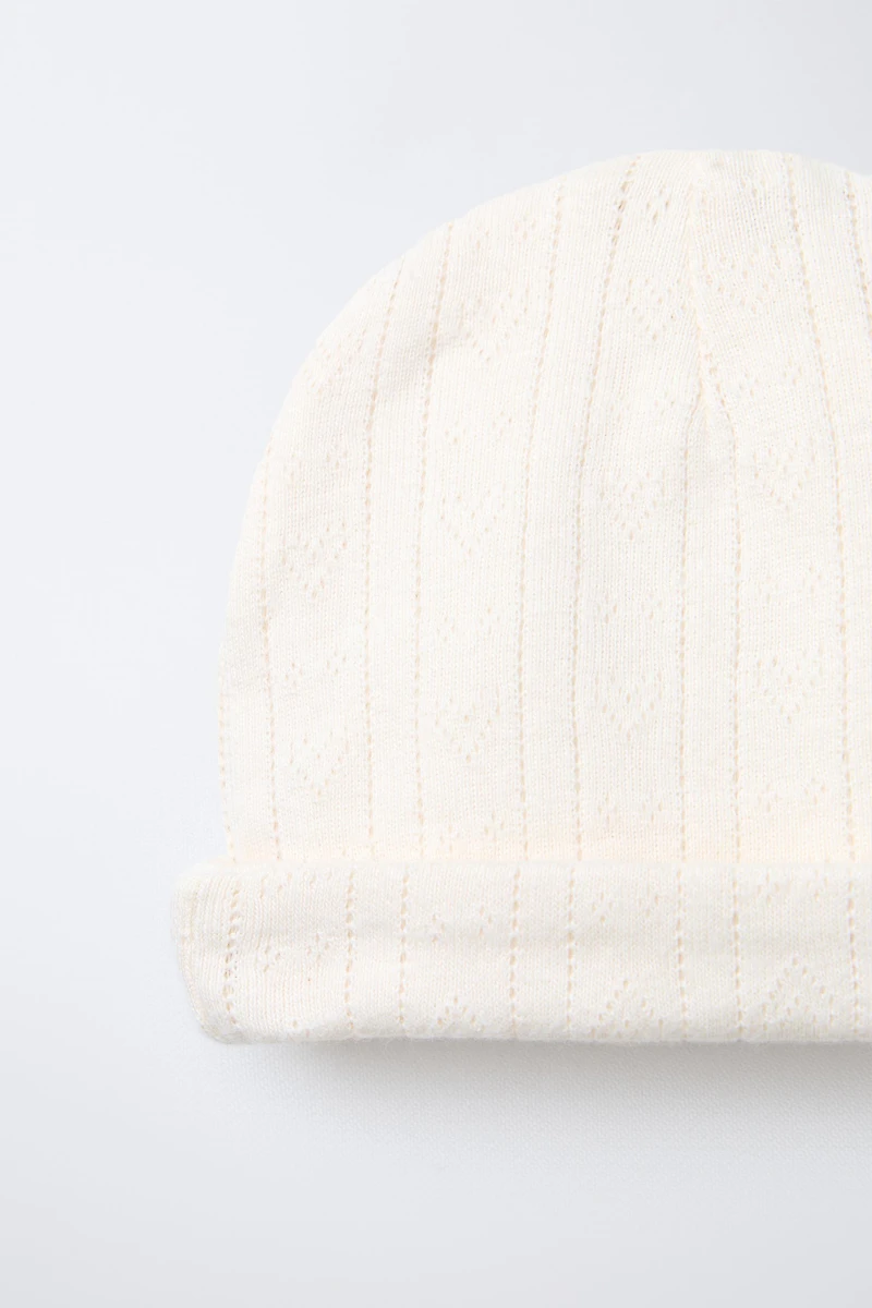 POINTELLE HEART LAYETTE SET AND POUCH