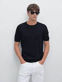 Short sleeve knit T-shirt with colour detail