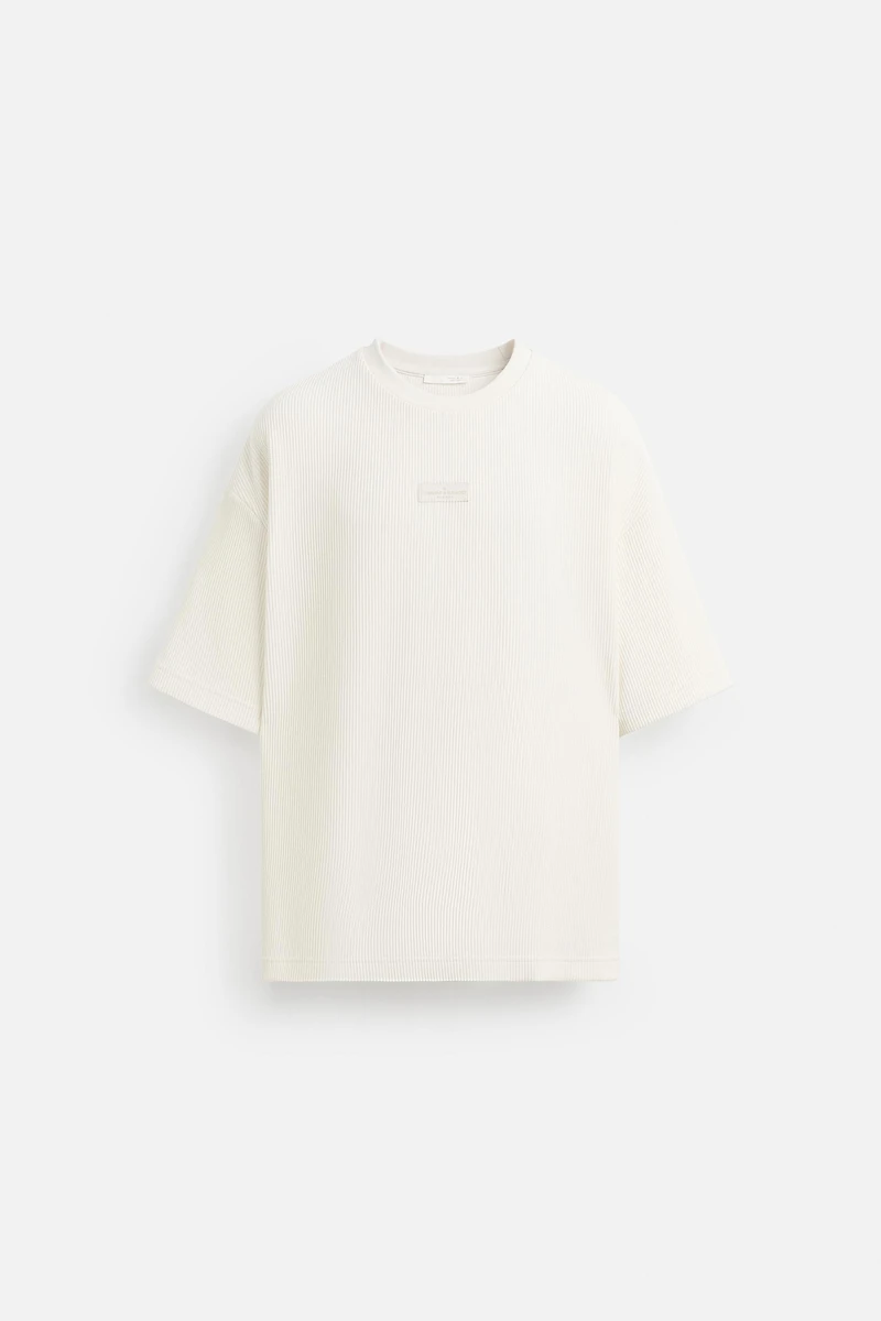 T-SHIRT STRUCTURE VERTICALE