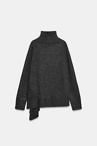WOOL SWEATER WITH ASYMMETRIC HEM